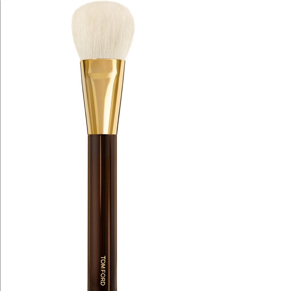 New! Tom Ford 06 cheek brush